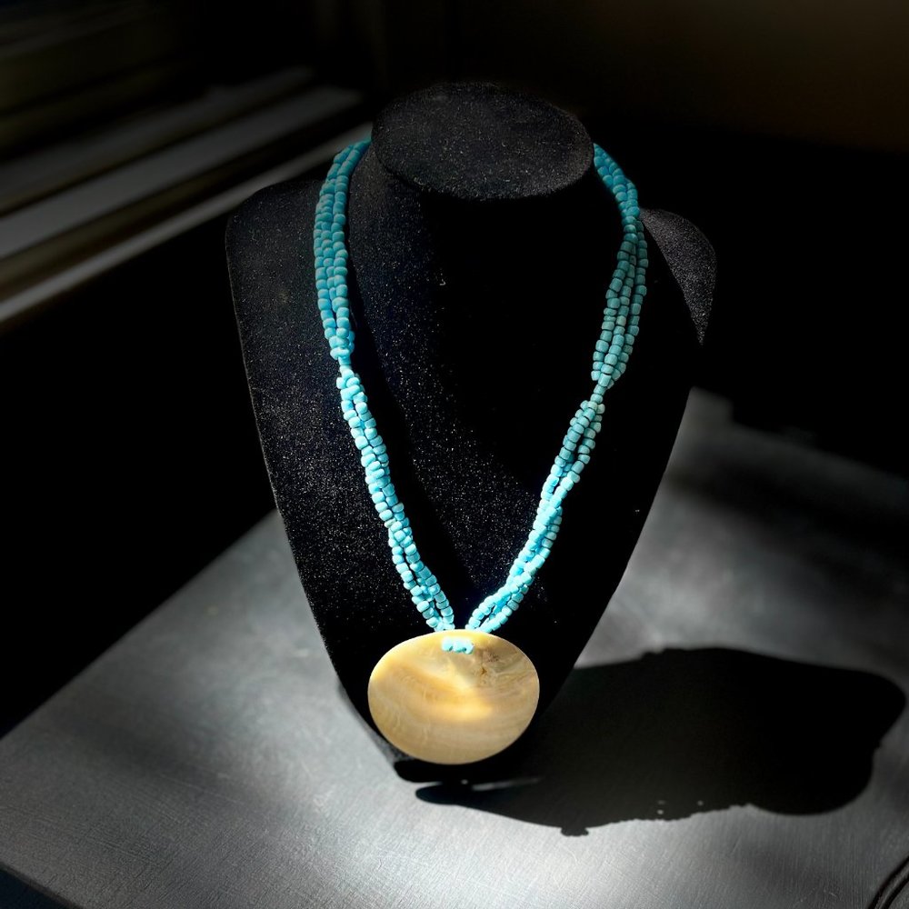 VTG Tagged Indonesia glass turquoise beads and large iridescent shell necklace